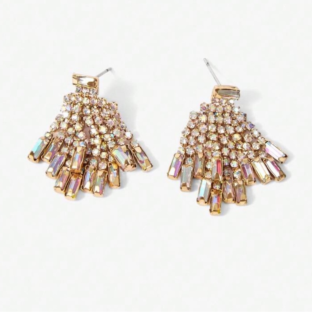 💎 Rhinestone Tassel Earrings 💎 - Picture 4 of 5
